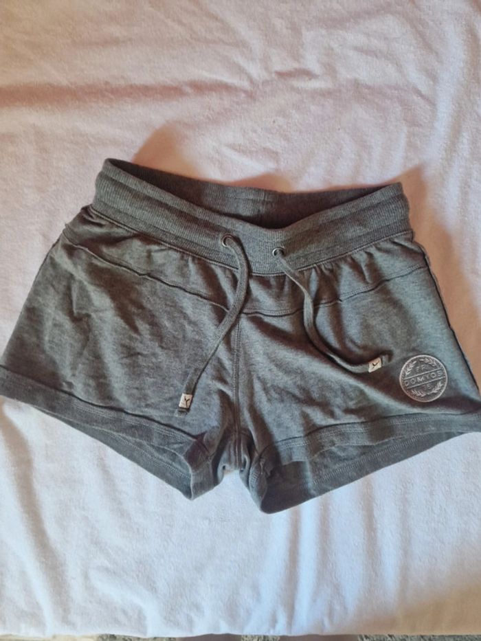 Short sport Décathlon S