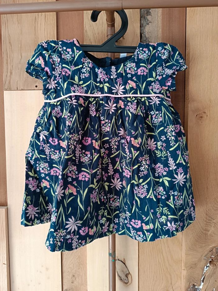 Robe fleurie doublée 3 mois
