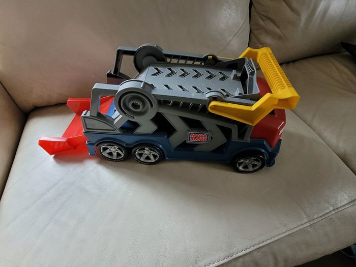 Camion Mega block - photo numéro 4