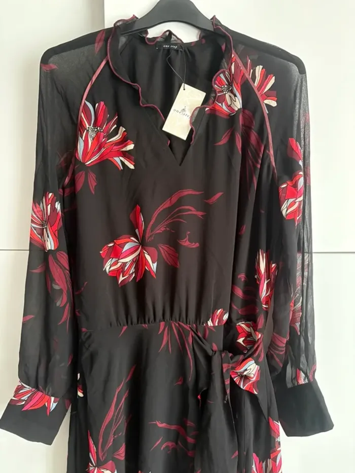 Robe One Step taille 40 - photo numéro 2