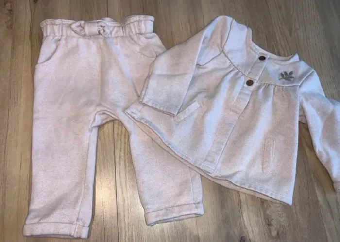Ensemble tape à l’œil pailleté taille 18 mois