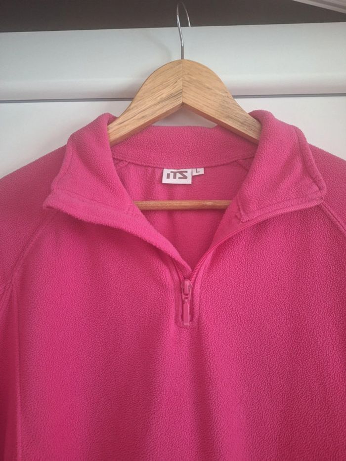 Pull rose fushia taille L marque ITS - photo numéro 2