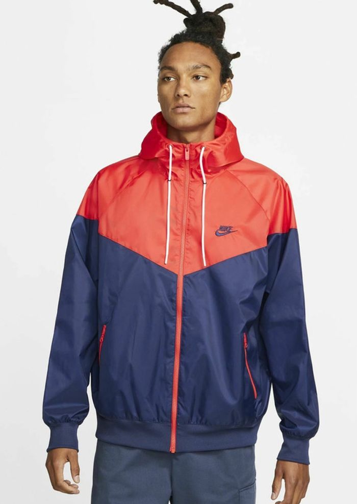 Veste sportwear coupe vent bleu marine et rouge Nike taille S en très bon état - photo numéro 18