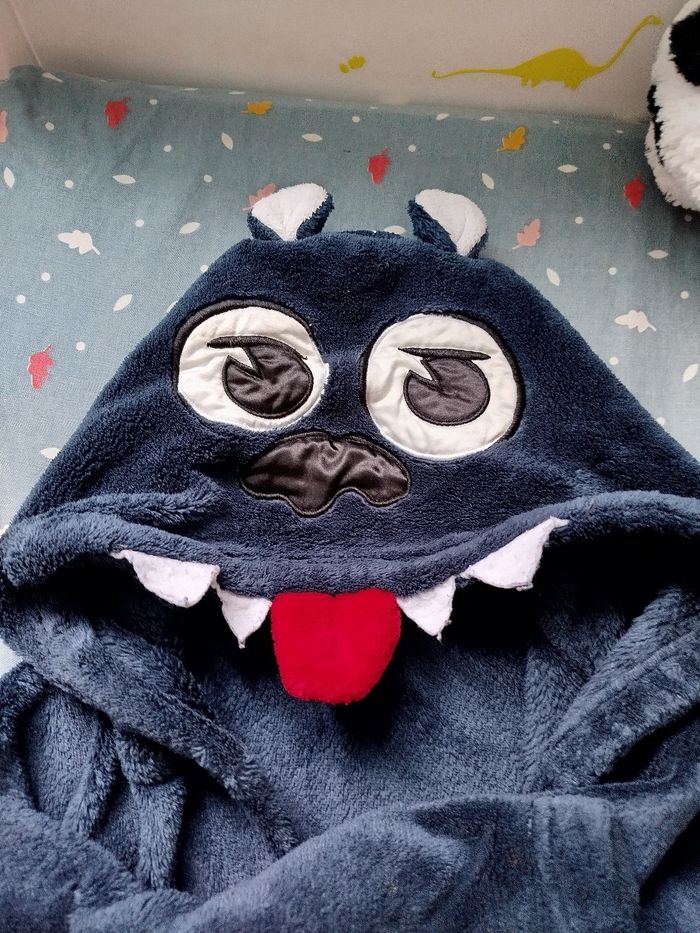 Vêtements de nuit - photo numéro 7