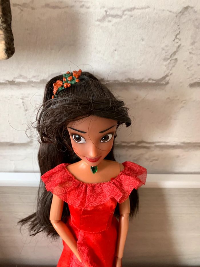 Poupée Disney Elena d avalor - photo numéro 2