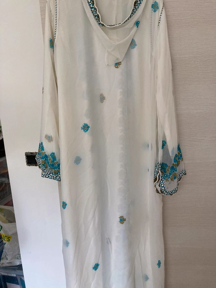 Djellaba / vêtement de cérémonie blanc et bleu 38 / 40 - photo numéro 11