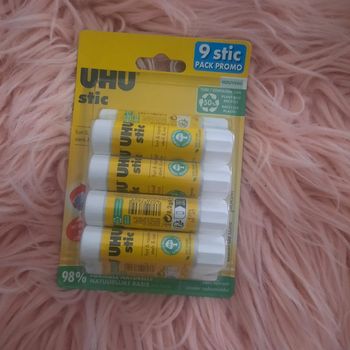 9 bâtons de colle UHU