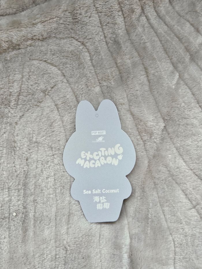 Labubu Sea Salt Coconut Exciting Macaron  sachet non ouvert Pop Mart - photo numéro 5