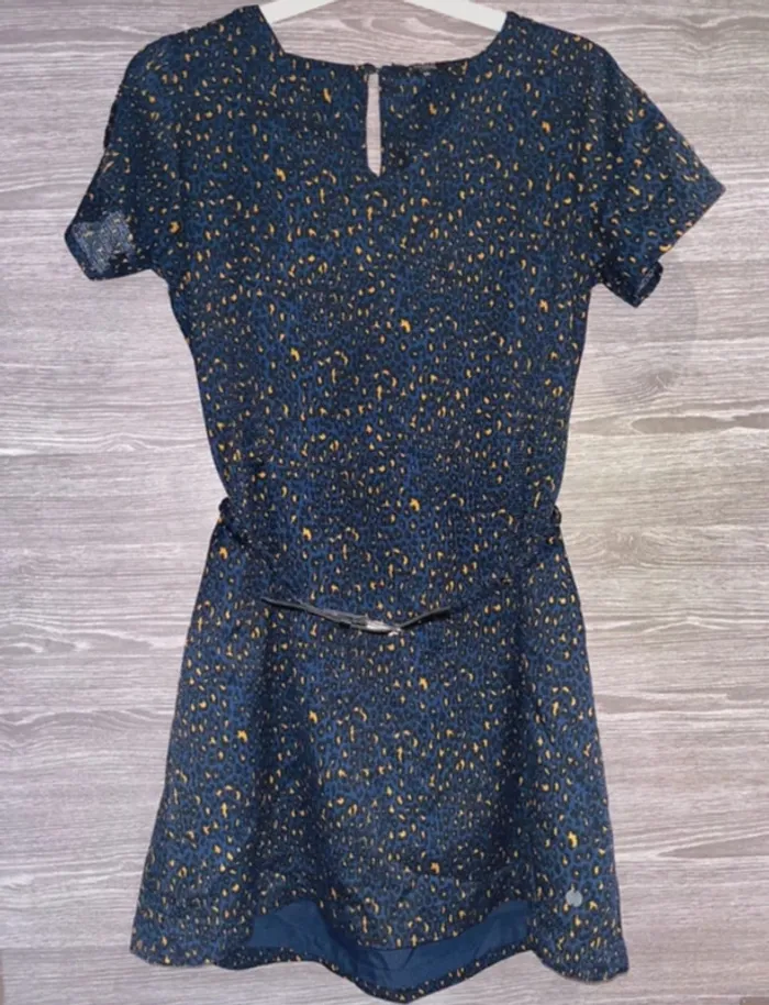 Robe kaporal tbe 40 Bleu marine / moutarde motifs léopard - photo numéro 2
