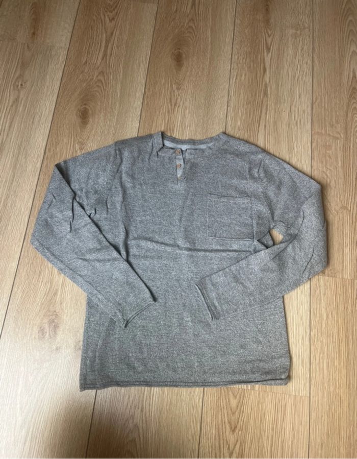 Pull fin gris Kiabi 10 ans - photo numéro 5