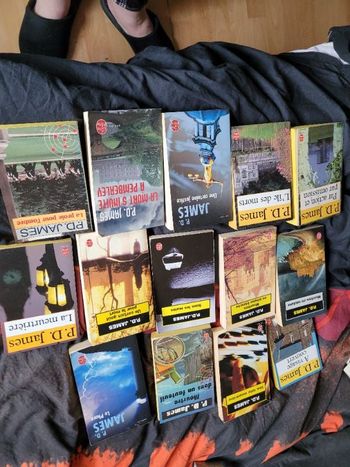 Livres de poche PD James