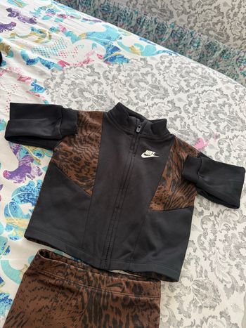 Ensemble Nike 24 mois 
