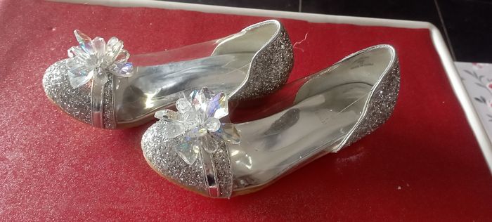 Chaussures de fête - photo numéro 3