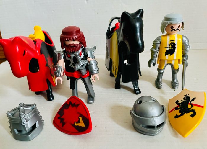 Playmobil - combat entre chevaliers - photo numéro 4