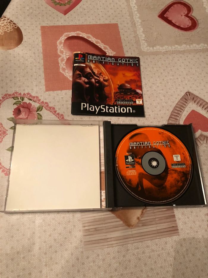 Jeu ps1 martian gothic - photo numéro 2