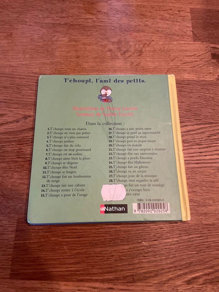 Livre Tchoupi est trop gourmand Numéro 6 - photo numéro 3