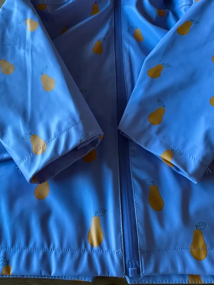 Veste imperméable chaude à capuche violet clair/lila/parme NEUVE - Taille 4 Ans - photo numéro 6