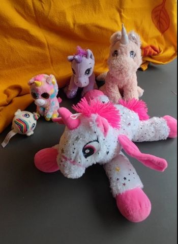 Lot 5 peluches  licorne