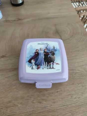 Boîte à goûter la reine des neiges 2
