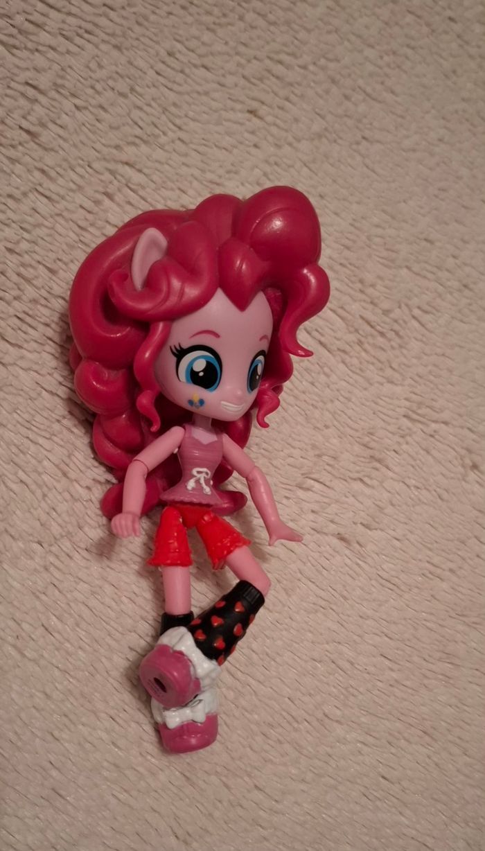 My Little pony Poupée Esquetria Girls minis - photo numéro 2