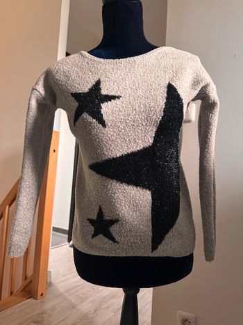 Pull à étoiles