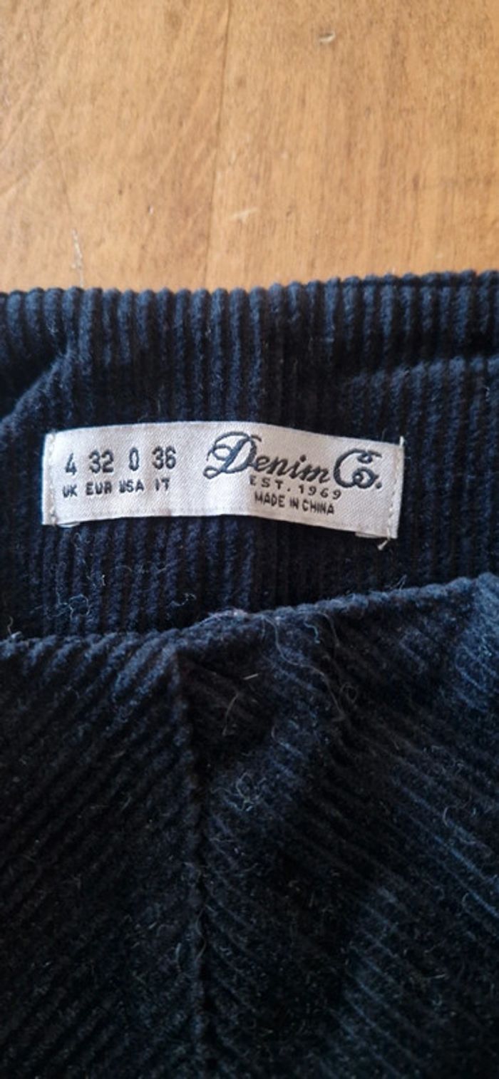 Jupe courte petite taille - photo numéro 2