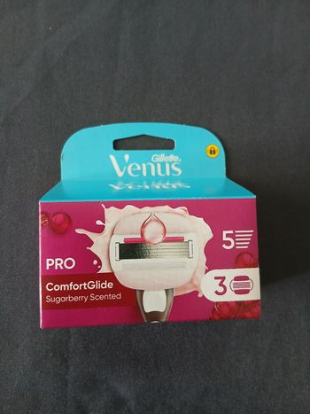 3 lames Gillette Vénus 