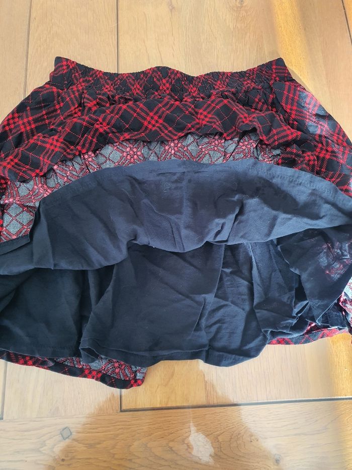 Jupe 12 ans - photo numéro 2