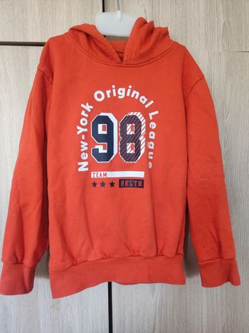 Pull sweat sport orange T 8 ans Meme pas Peur !