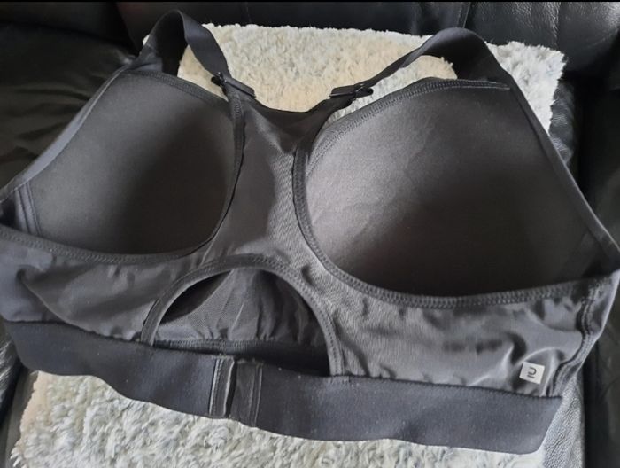 Brassière de sport - photo numéro 2
