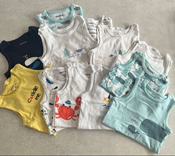 Lot de 12 bodies 36M