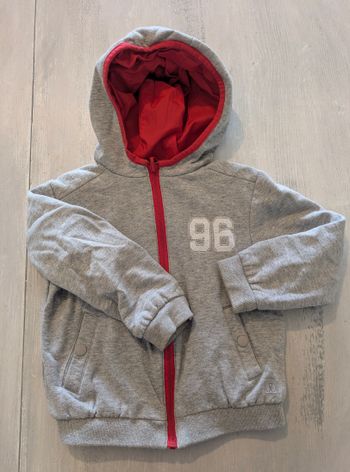 Sweat Okaïdi réversible 3 ans Très bon état