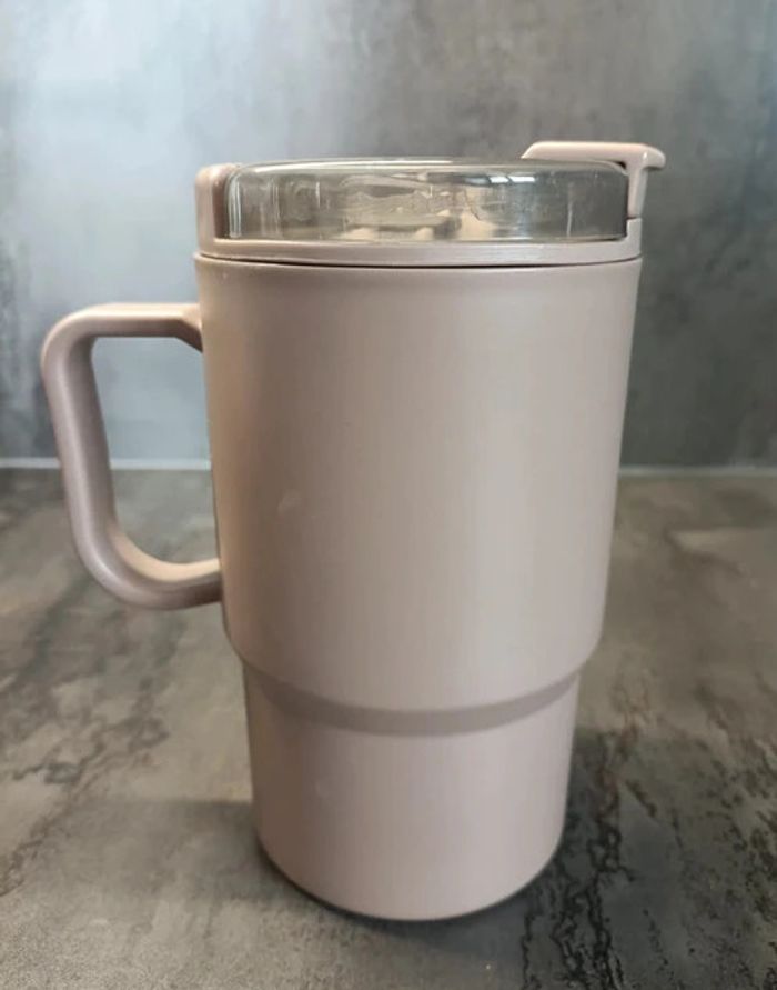 Mug à thé ou café en plastique - photo numéro 2