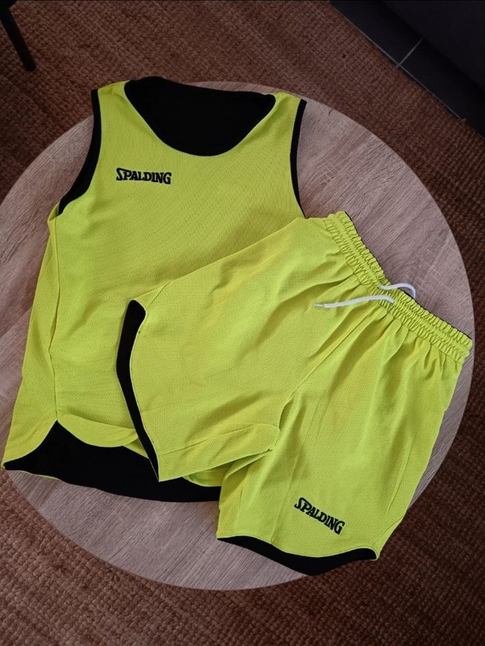 Tenue de basketball - photo numéro 2