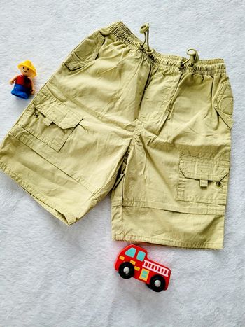 Short vert avec poche