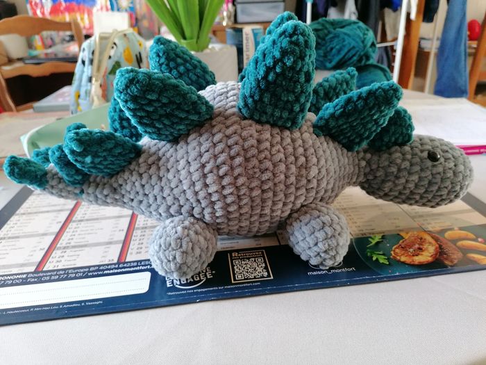 Doudou dinosaure peluche stegosaure - photo numéro 2