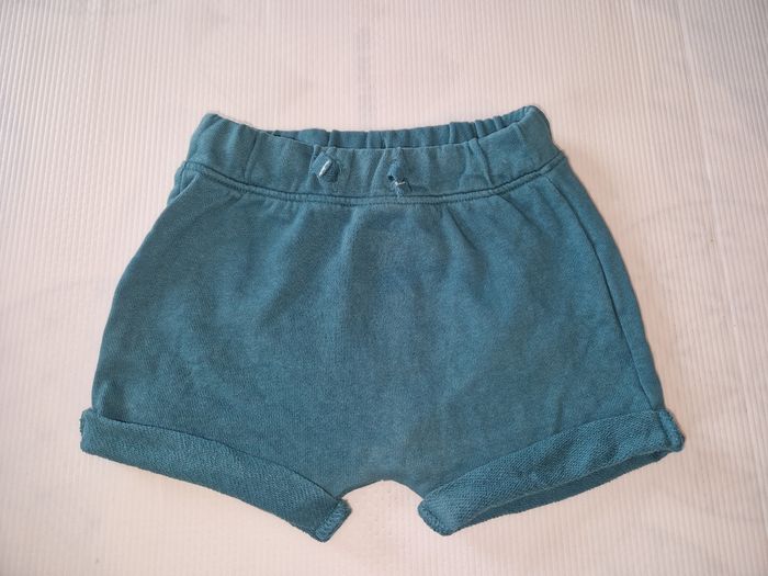 Short bébé garçon 12 mois (73-76 cm) - photo numéro 3