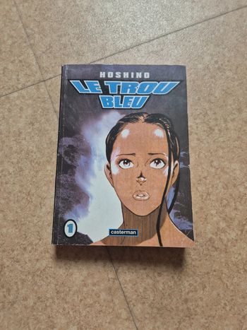 Livre Le trou bleu tome 1