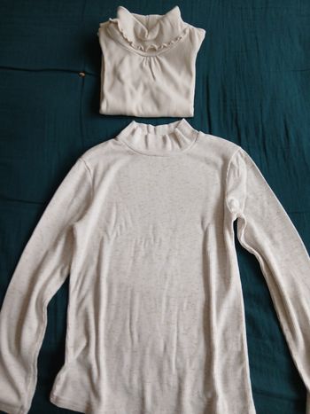 Lot 2 t shirt manches longues 8 ans 