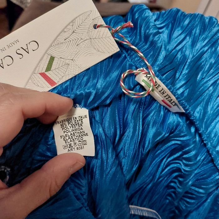 Magnifique robe neuve pour taille 40-44 - photo numéro 4