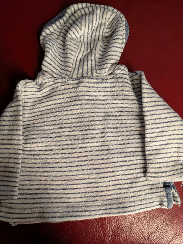 Sweat blanc et bleu 3-6 mois - photo numéro 2