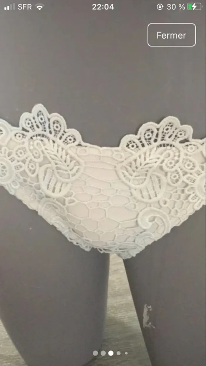 Superbe maillot de bain broderie en 38/40 neuf - photo numéro 3