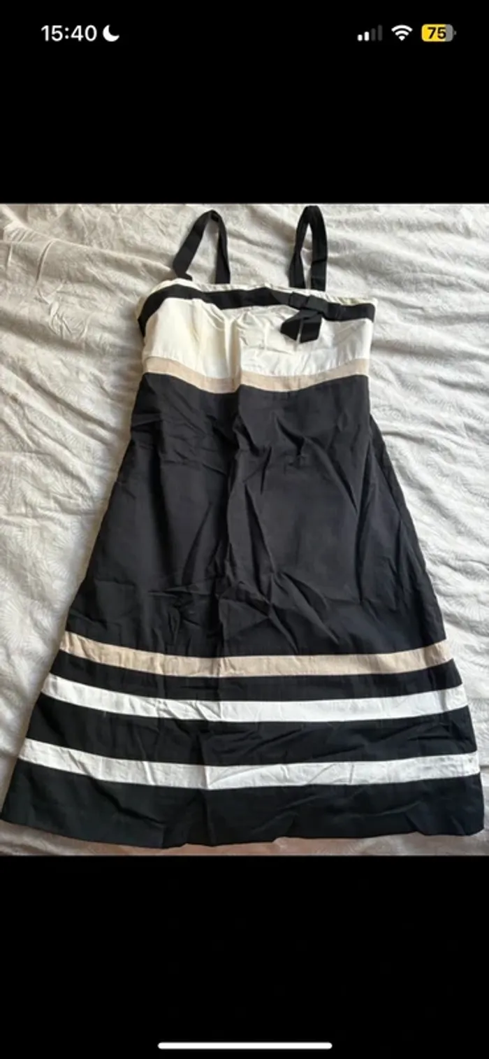 Petite robe