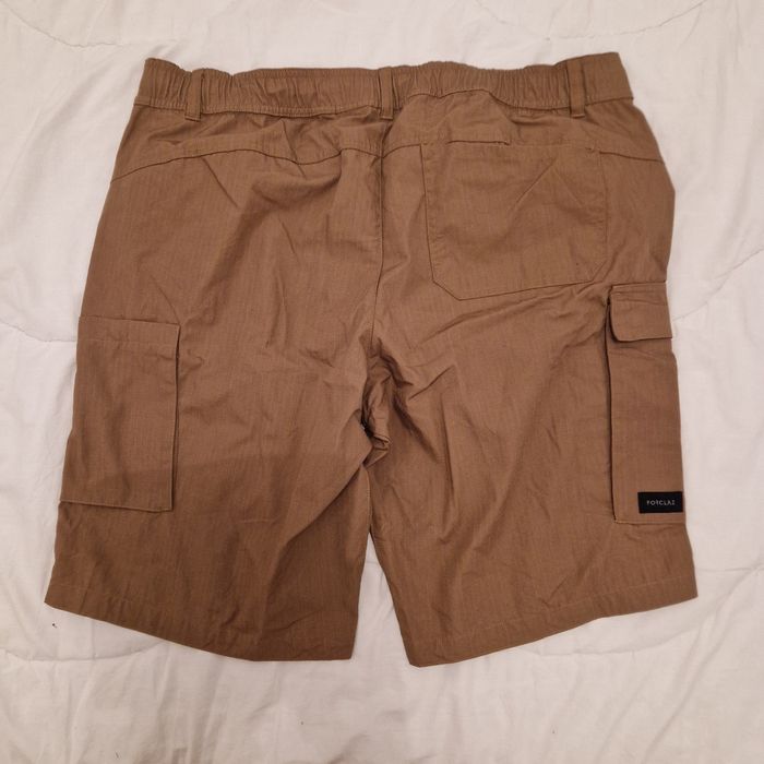 Short cargo homme Forclaz de chez Décathlon, Taille 52, Neuf avec étiquette - photo numéro 2