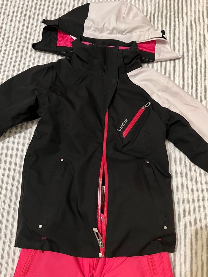 Ensemble ski comme neuf 8 ans - photo numéro 3