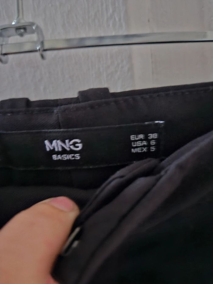 Pantalon noir MNG basics T.38 - photo numéro 4