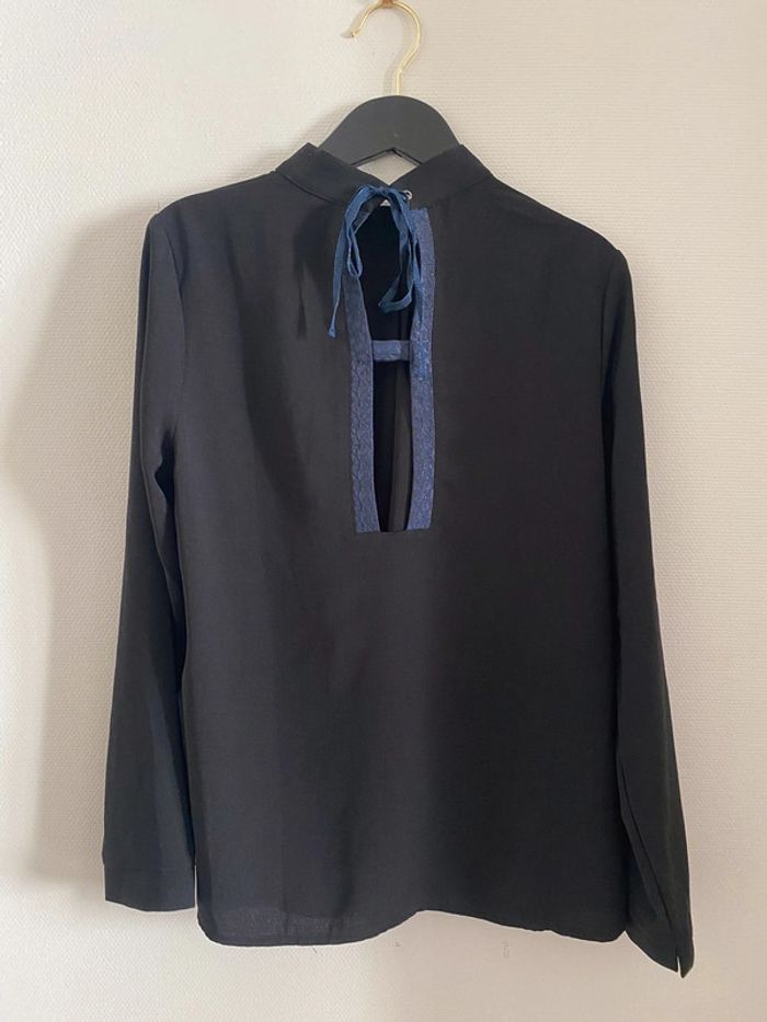 Blouse décolletée dos