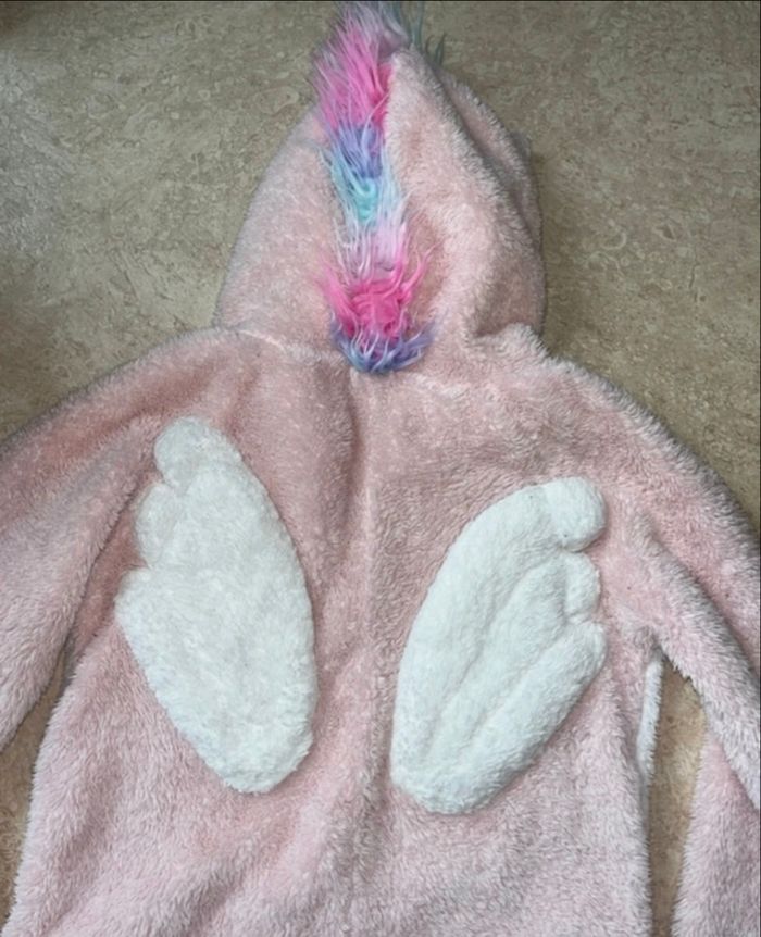 Combinaison pilou pilou licorne taille 14 ans de chez La Halle en bon état - photo numéro 8