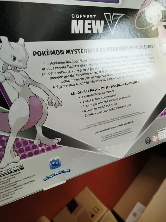 Coffret pokemon mew V neuf - photo numéro 8