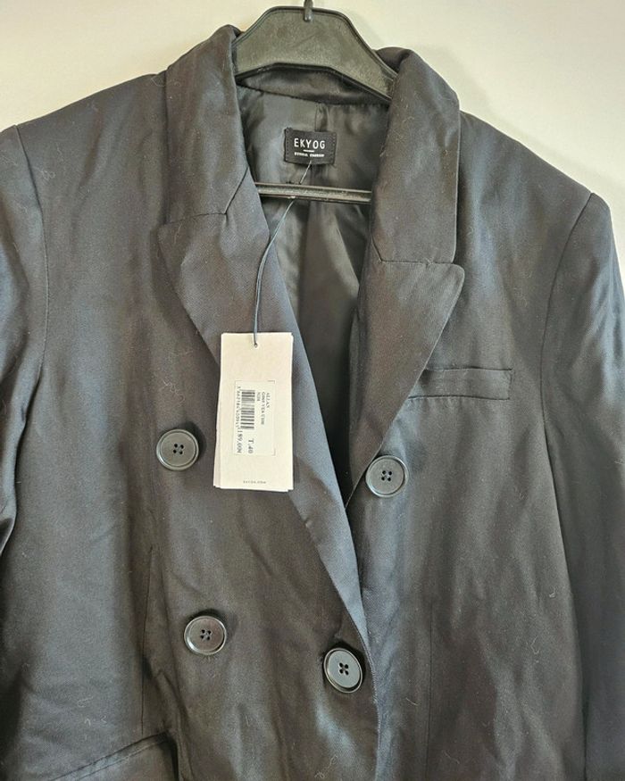 Veste ekyog neuve taille 40 - photo numéro 3